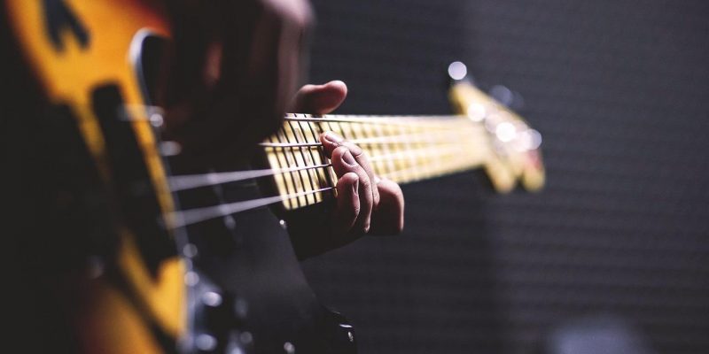 Ackord för basgitarr
